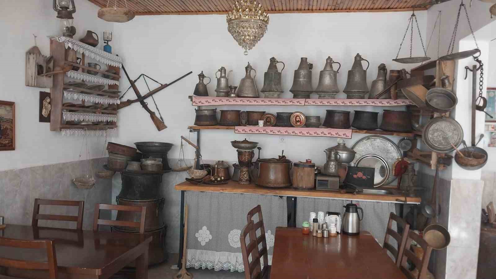 Babadan kalma lokanta, yüzlerce obje ile müzeye dönüştü
