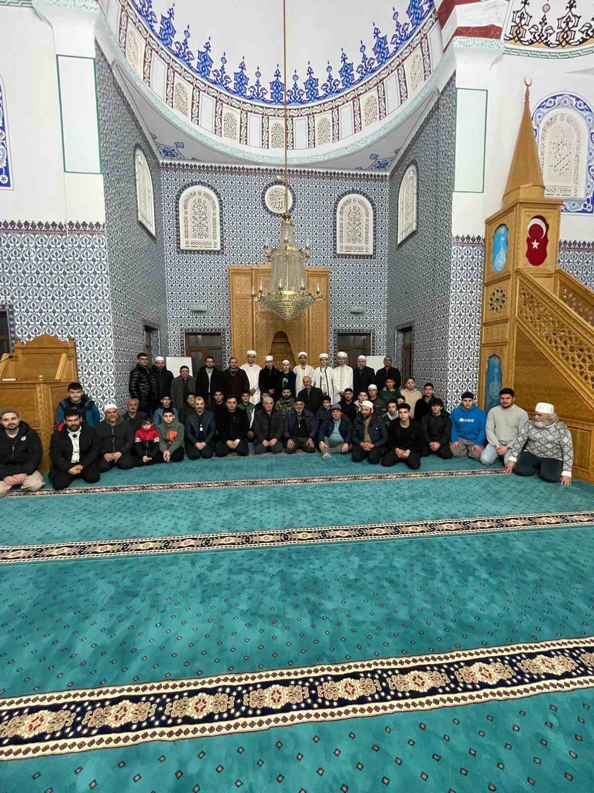 Babaeski’de geleceğin din görevlileri yetişiyor
