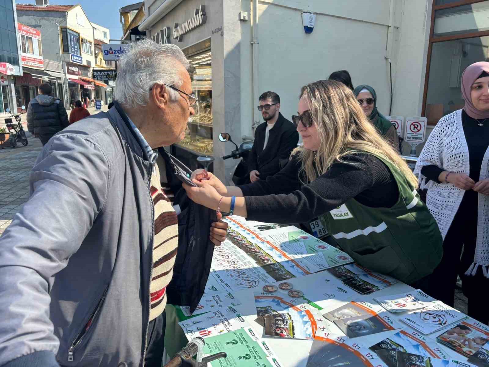 Babaeski’de Yeşilay bilgilendirme standı kuruldu
