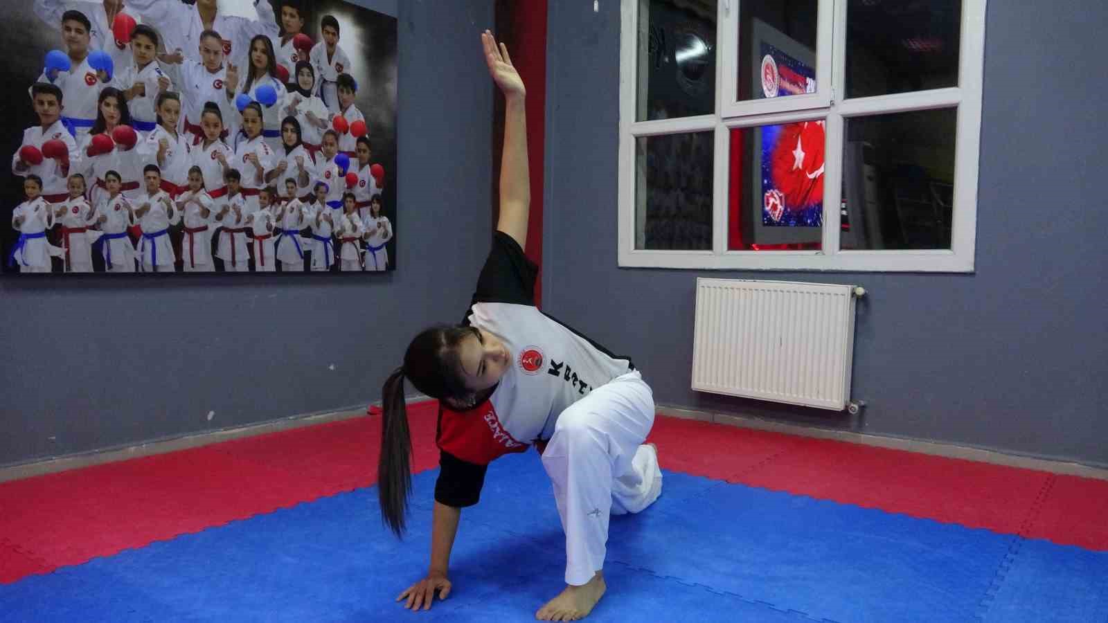 Babası ’kendini savunmayı öğren’ dedi, o şampiyon oldu
