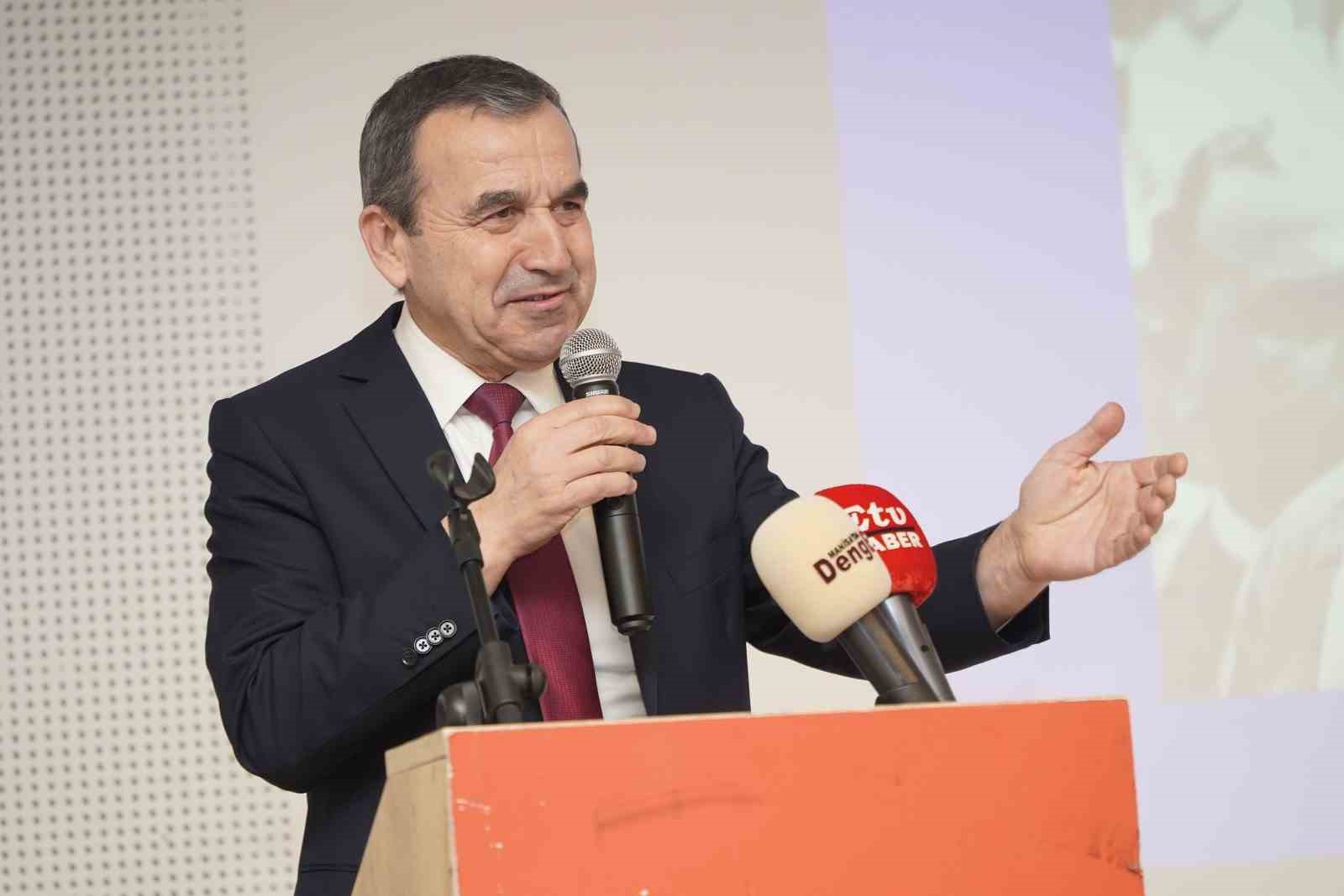 Babüroğlu Atatürk ve Cumhuriyet değerlerini anlattı
