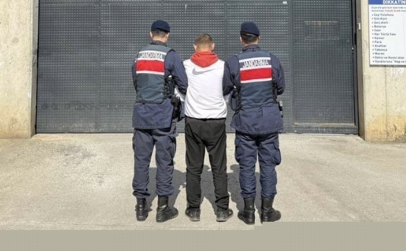 Bafra’da 17 yıl hapis cezasıyla aranan şahıs yakalandı
