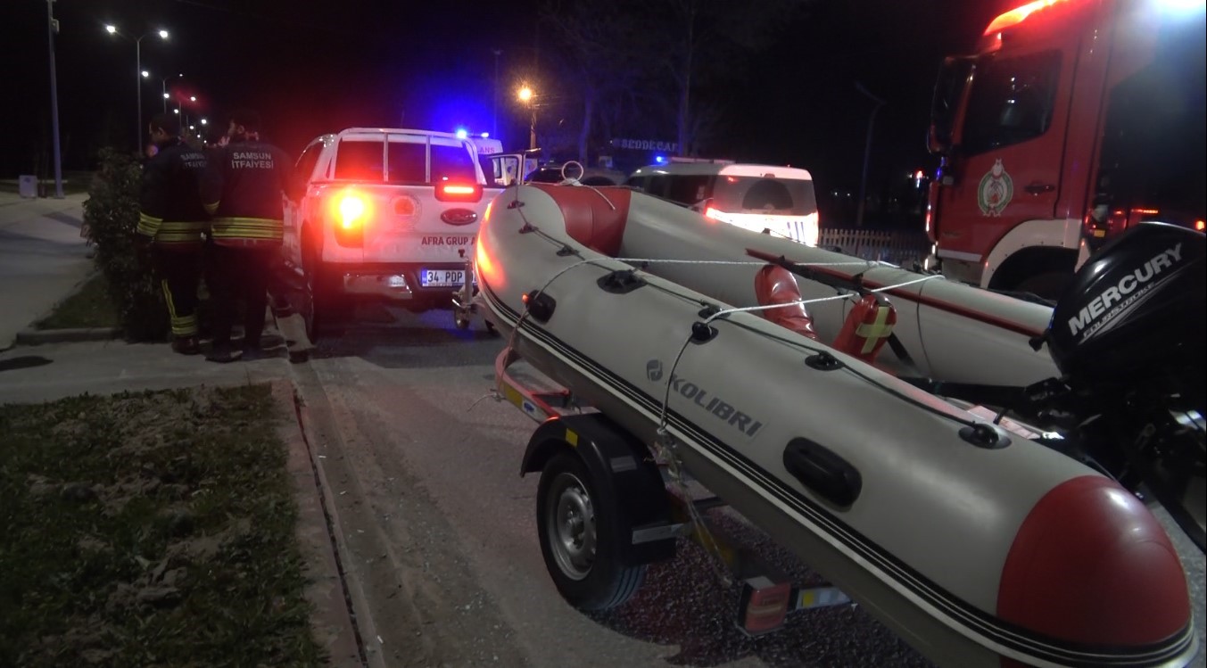 Bafra’da alkollü kadın ekipleri alarma geçirdi

