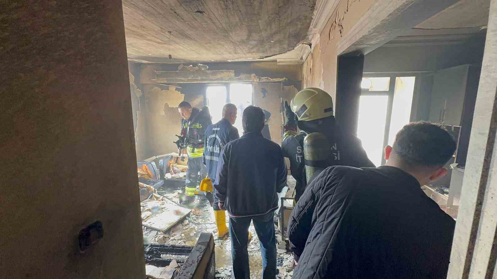 Bafra’da evde patlama: 1 kişi ağır yaralandı
