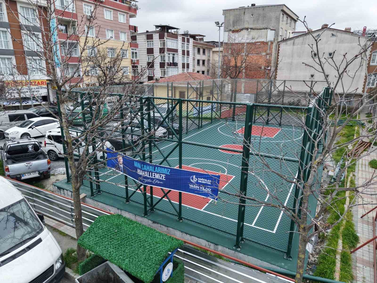 Bağcılar Belediyesi, ilçeyi spor sahalarıyla donatıyor
