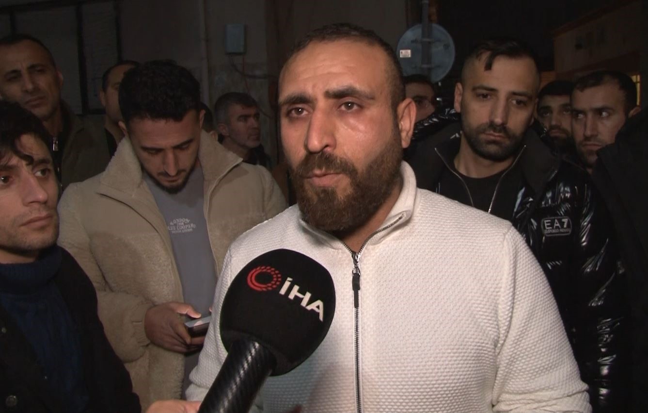 Bağcılar’da burun ameliyatı olan 29 yaşındaki genç, fenalaşıp hayatını kaybetti
Bağcılar’da burun ameliyatı olan 29 yaşındaki genç, fenalaşıp hayatını kaybetti