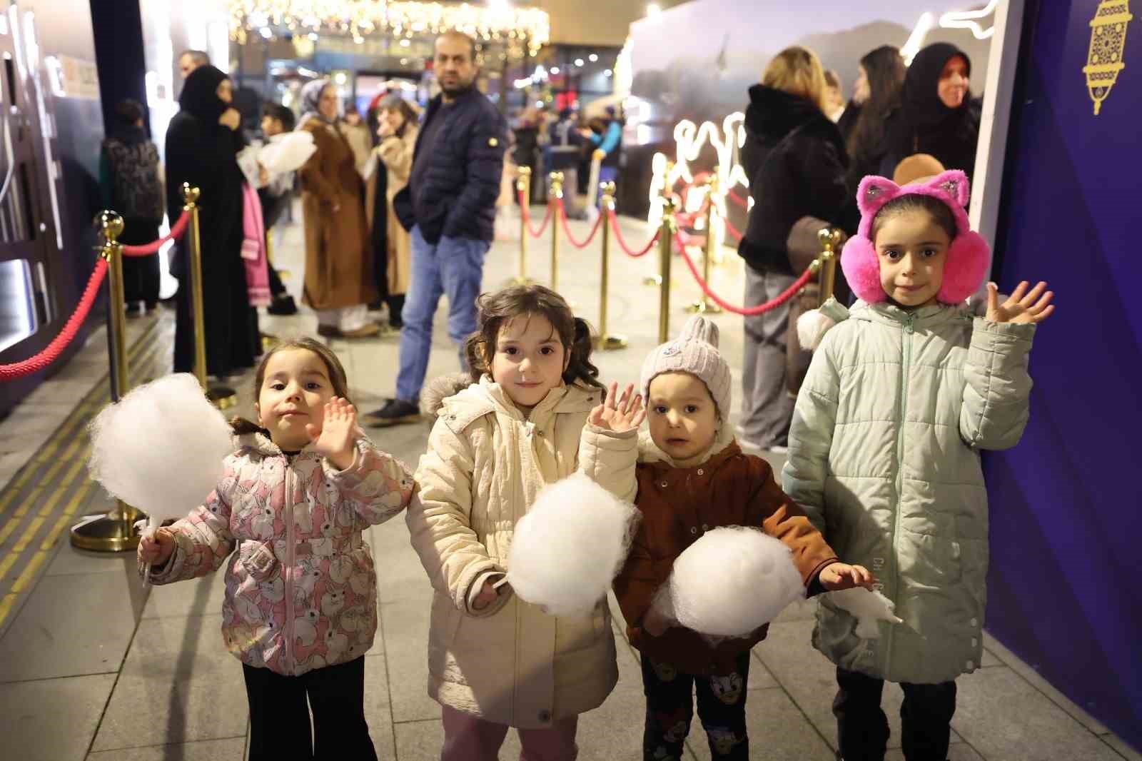 Bağcılar’da çocuklar, Ramazan ayını eğlenerek öğreniyor
Bağcılar’da çocuklar, Ramazan ayını eğlenerek öğreniyor