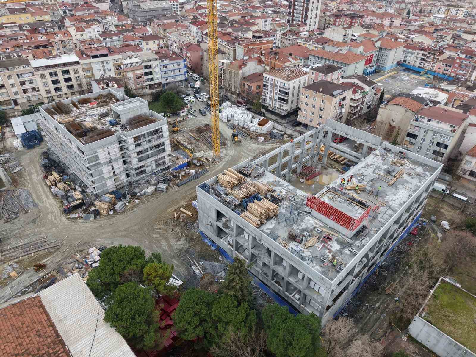 Bağcılar’da eğitime büyük yatırım: Aynı anda 7 yeni okulun inşaatı devam ediyor
Bağcılar’da eğitime büyük yatırım: Aynı anda 7 yeni okulun inşaatı devam ediyor