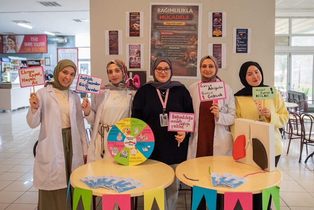 Bağımlılık ‘bir kereden bir şey olmaz’ ile başlıyor
