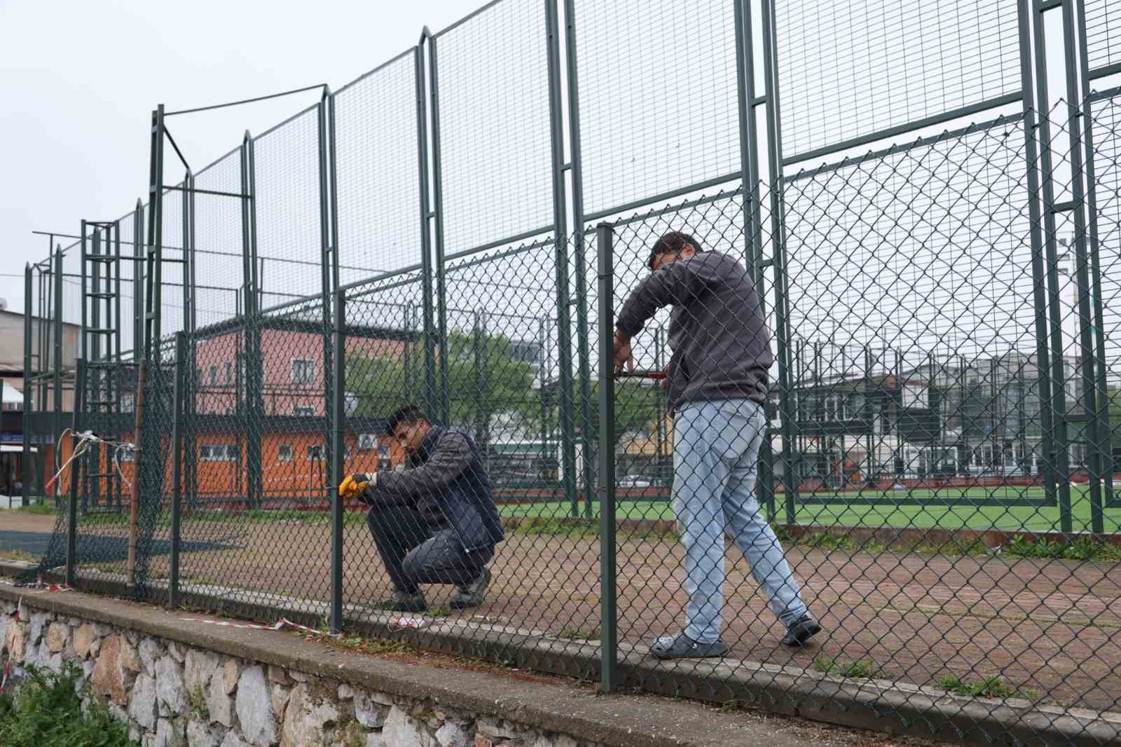 Bağlarbaşı spor tesisleri yenileniyor
