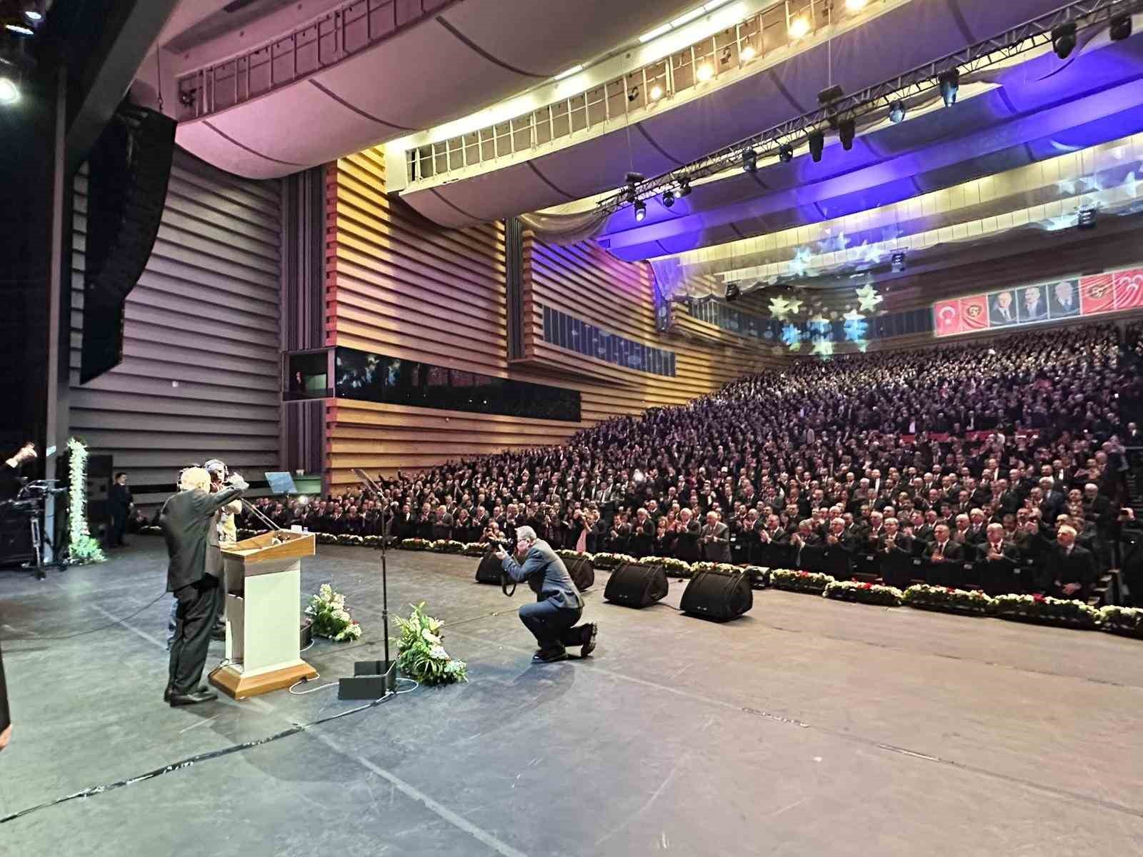 Bahçeli: "Terörsüz Türkiye’ hedefinin pratik siyasi eyleme dönüşmesiyle MHP toplumsal siyasetin merkezi olduğunu ispat etmiştir"

