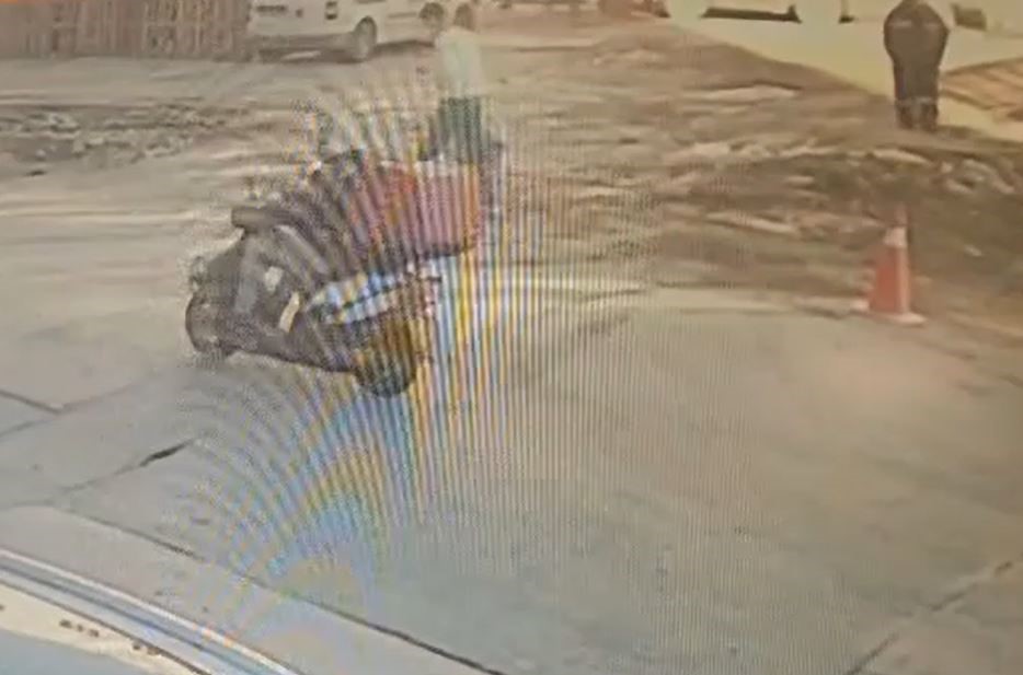 Bahçelievler’de çalıştığı kuyumcuyu soyan şahıs, arkadaşlarıyla otelde eğlence düzenledi
