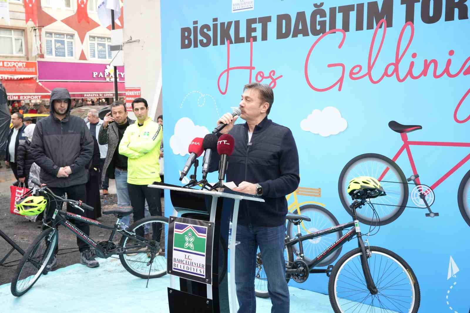 Bahçelievler’de pedallar sağlık ve çevre için döndü: 38’inci bisiklet çekilişi yapıldı
