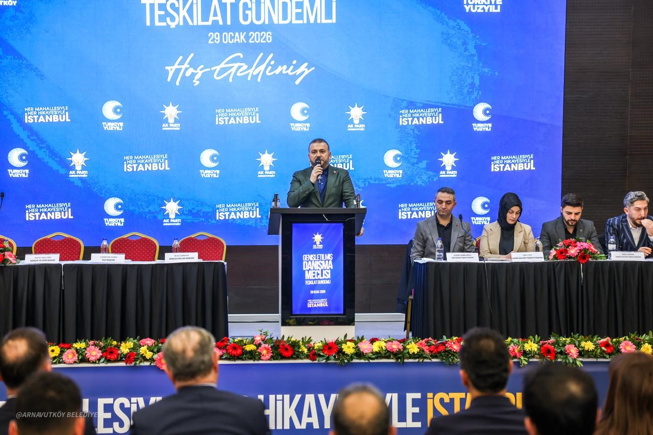 Bakan Bak: "Arnavutköy’de spor altyapısının güçlendirilmesine yönelik çalışmalar devam edecek"
