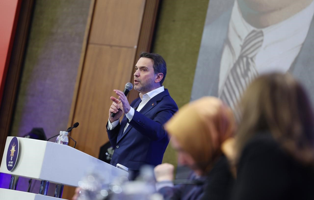 Bakan Bayraktar: "2026, müjdeler yılı olarak bizlere nasip olacak"
Bakan Bayraktar: "2026, müjdeler yılı olarak bizlere nasip olacak"