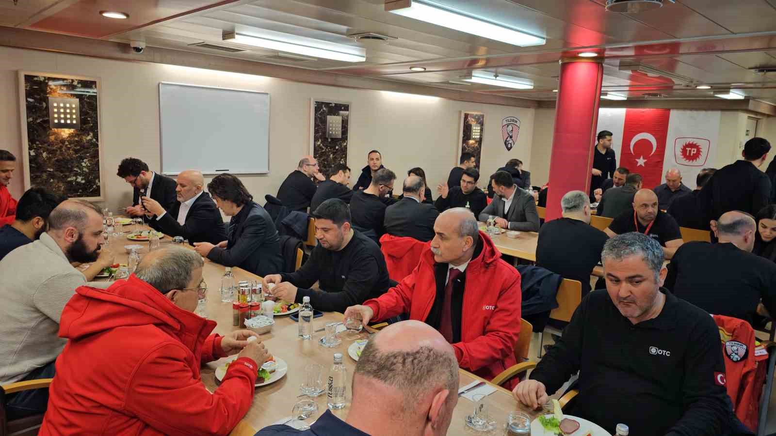 Bakan Bayraktar’dan Filyos’ta sondaj müjdesi: Karadeniz’de iki yeni keşif kuyusu açılıyor
