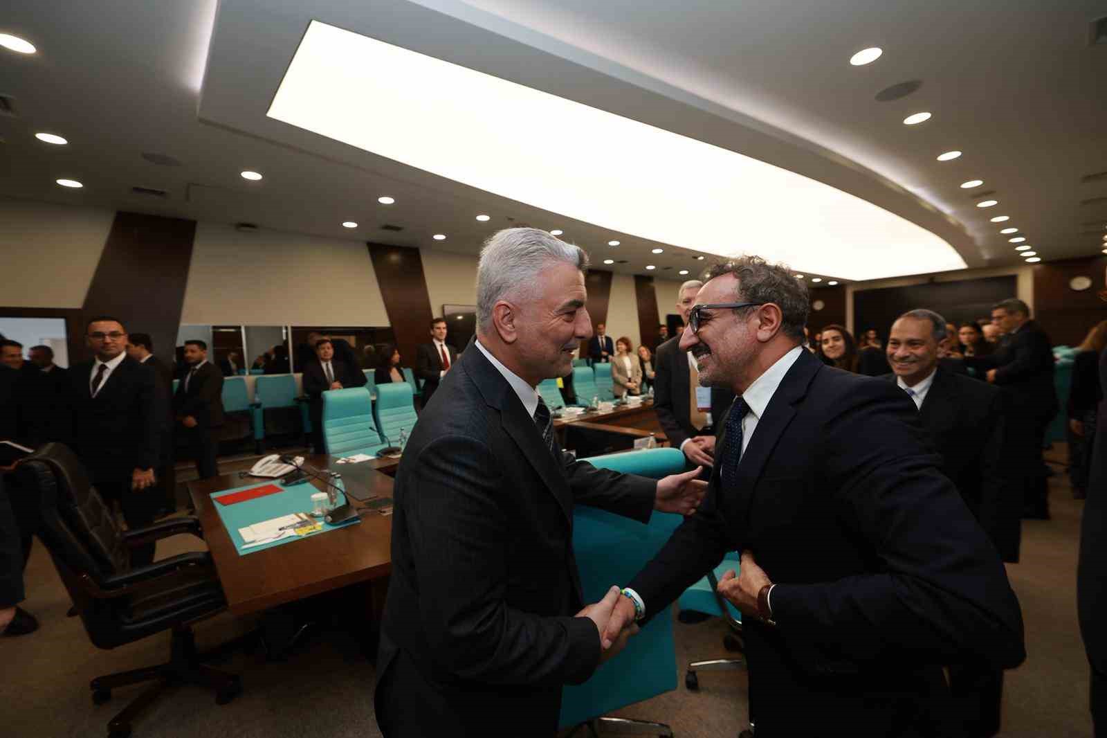 Bakan Bolat, ABD Ticaret Odası heyetiyle bir araya geldi
