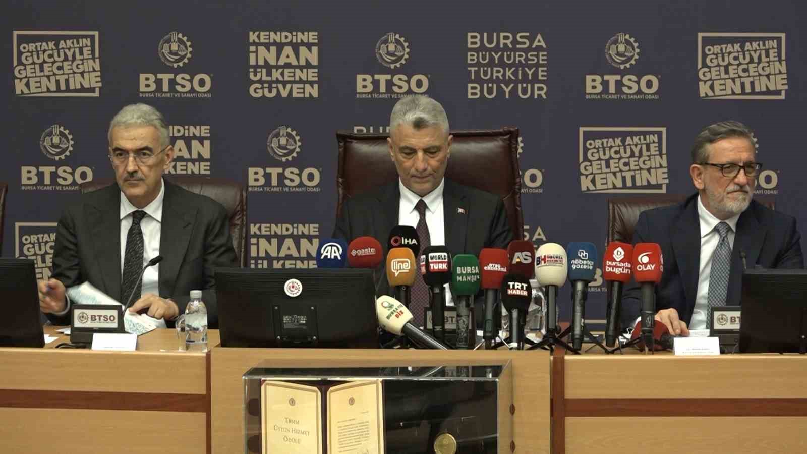 Bakan Bolat, Bursa’da iş adamlarıyla bir araya geldi
