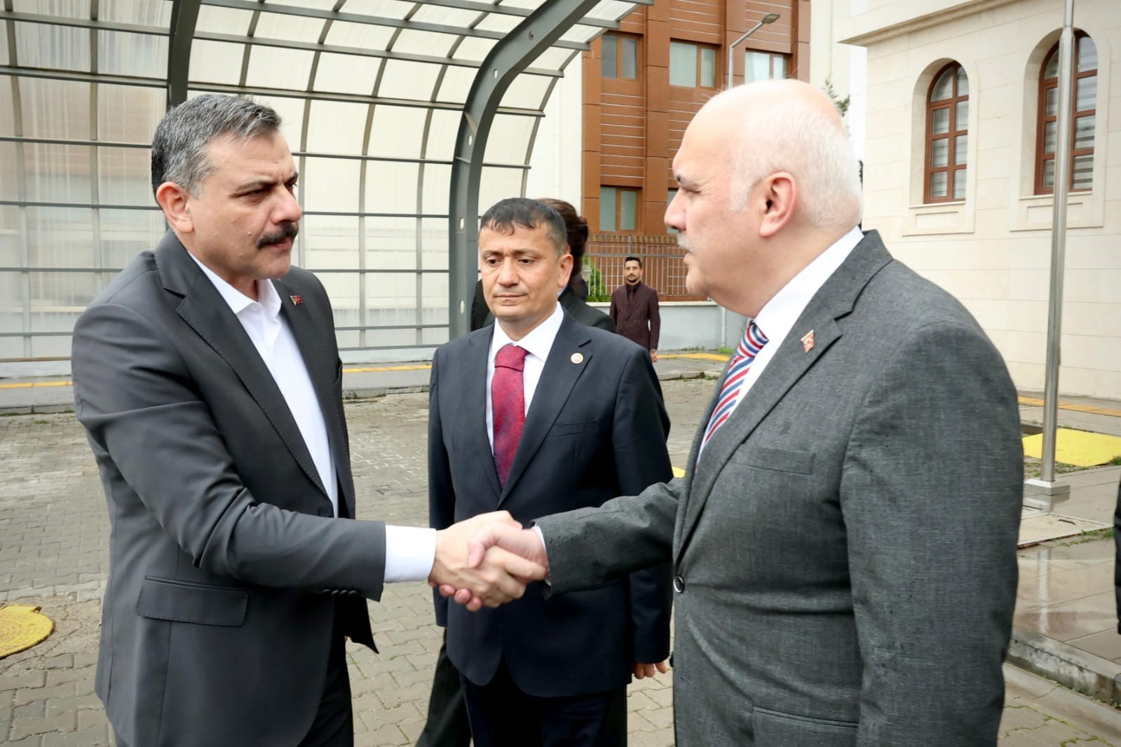 Bakan Çiftçi, Kızılcahamam İlçe Emniyet Müdürlüğü’nü ziyaret etti
