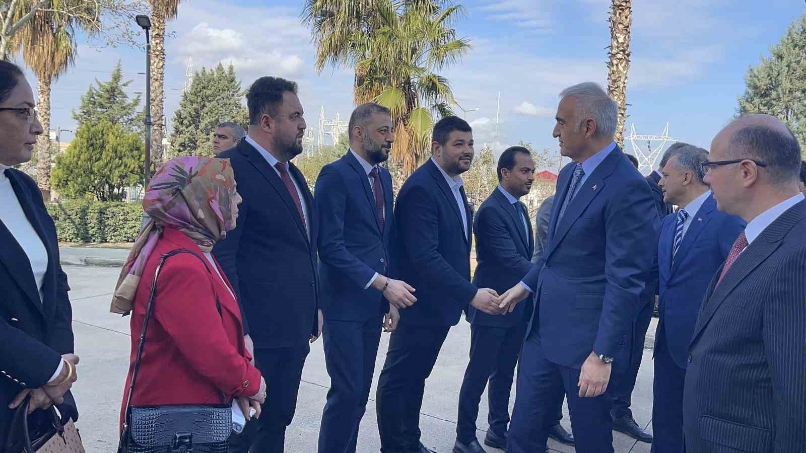 Bakan Ersoy: "2025 yılında 27 ülkede gerçekleştirdiğimiz dijital reklam kampanyalarıyla 4,9 milyon gösterim sağladık"
