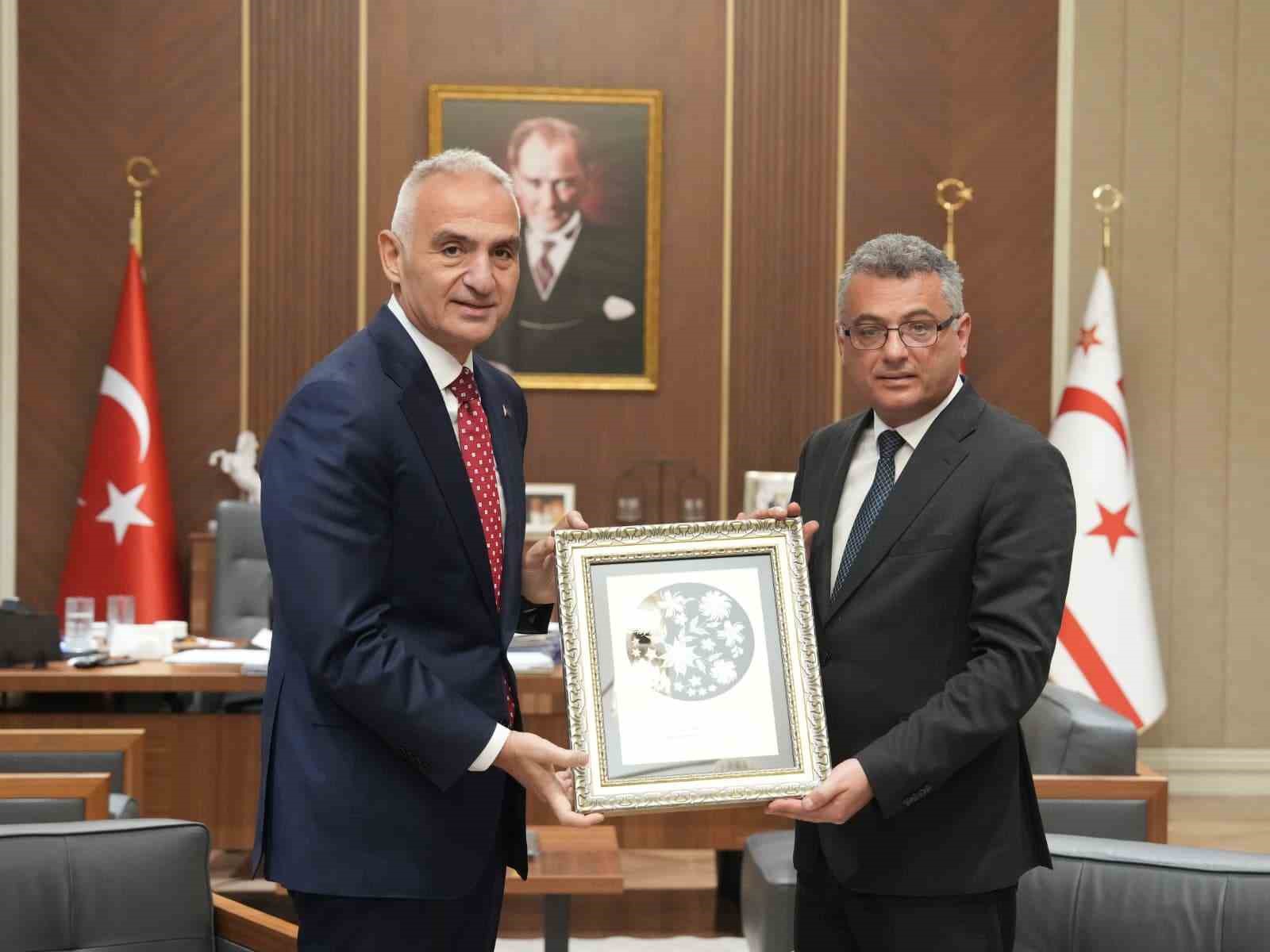 Bakan Ersoy: "KKTC’nin haklı davasında bir milim dahi geri adım atmayız"
