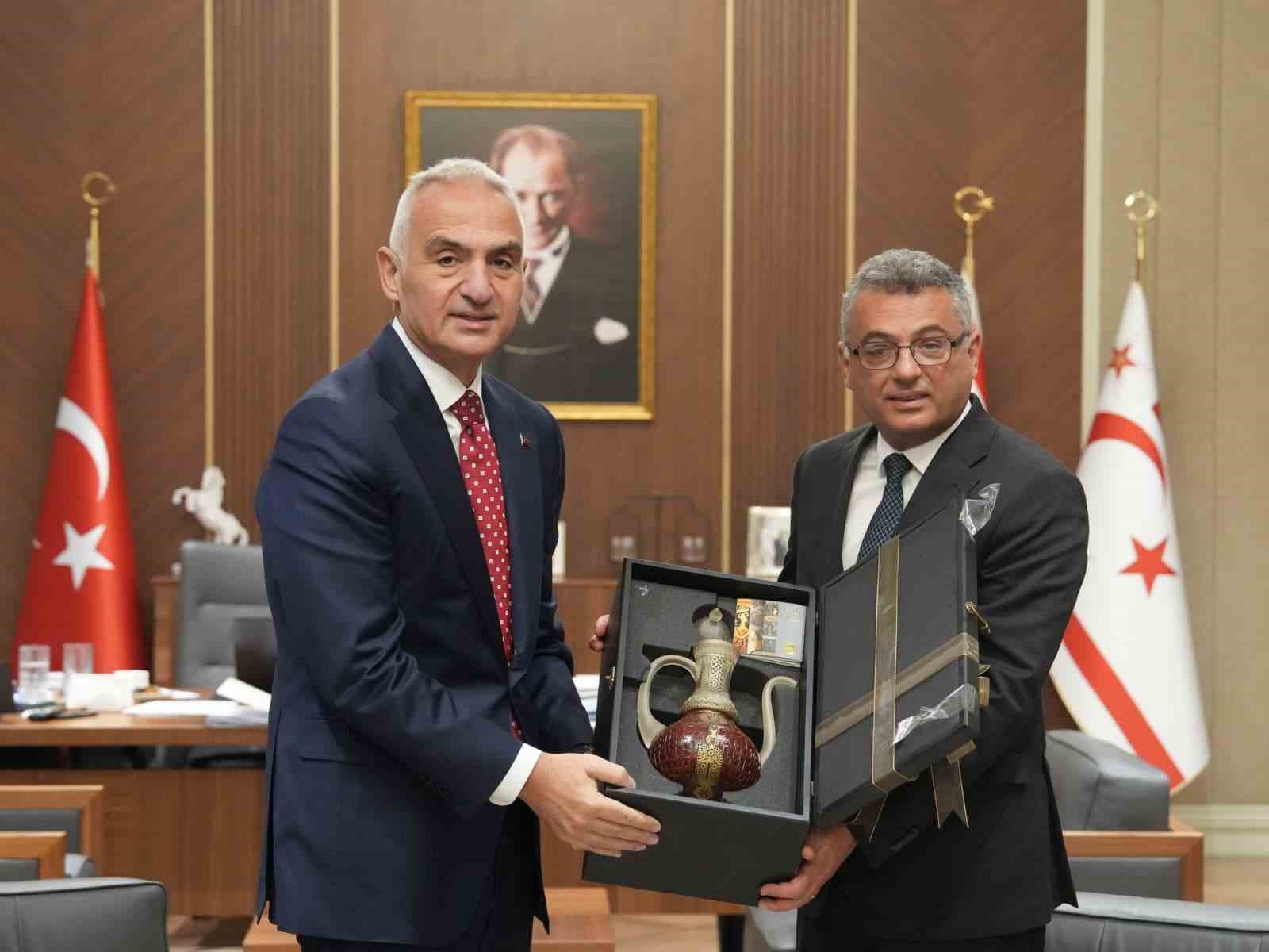 Bakan Ersoy: "KKTC’nin haklı davasında bir milim dahi geri adım atmayız"
