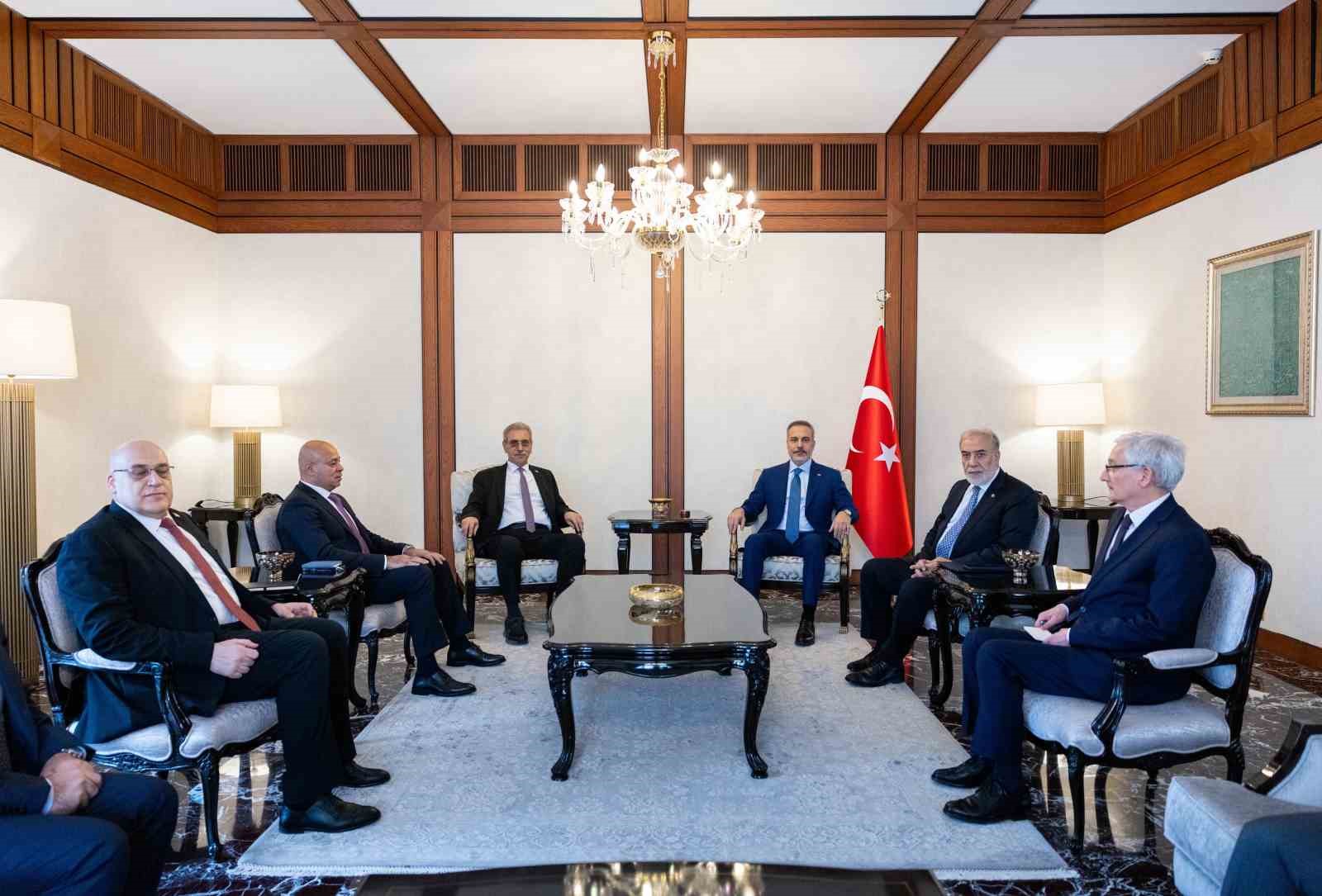 Bakan Fidan, GYUK Başkanı Ali Şaat’ı kabul etti
