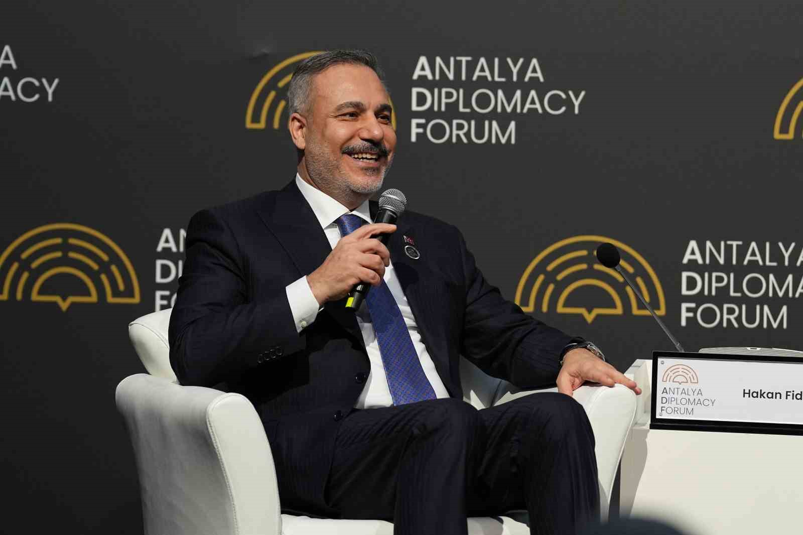 Bakan Fidan: "İsrail kendi güvenliğinin değil, daha fazla toprağın peşinde"
