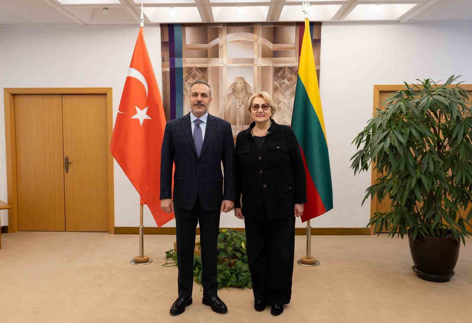 Bakan Fidan, Litvanya Meclis Başkan Yardımcısı Budbergyt ile görüştü
