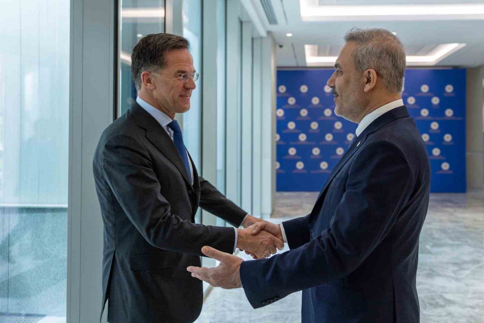 Bakan Fidan, NATO Genel Sekreteri Rutte ile görüştü
