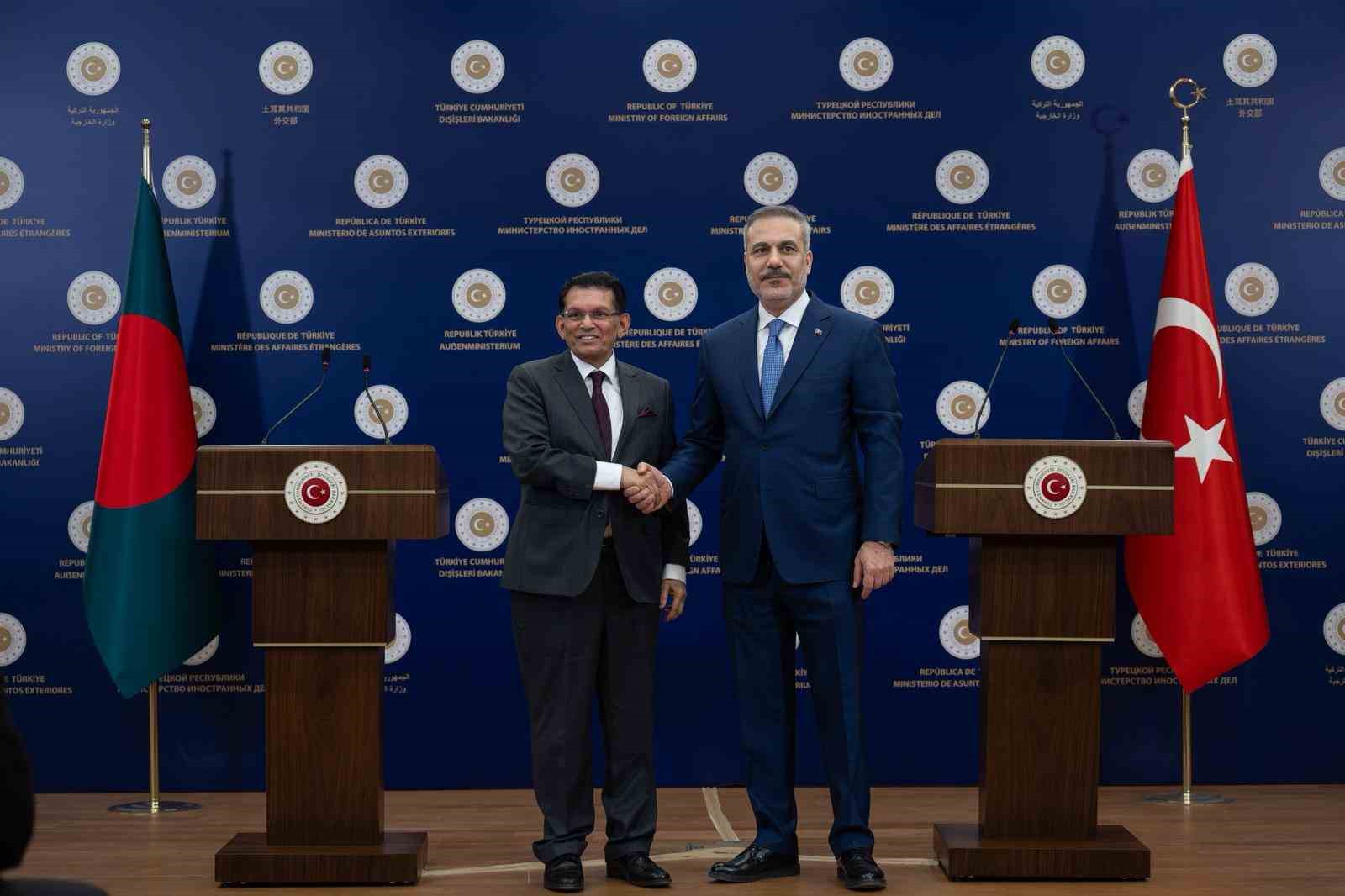 Bakan Fidan: "Türkiye bu devam eden haksız savaşta yer almak istememektedir"
