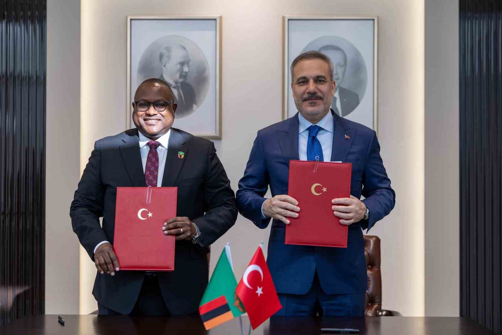 Bakan Fidan, Zambiya Dışişleri Bakanı Haimbe ile bir araya geldi
