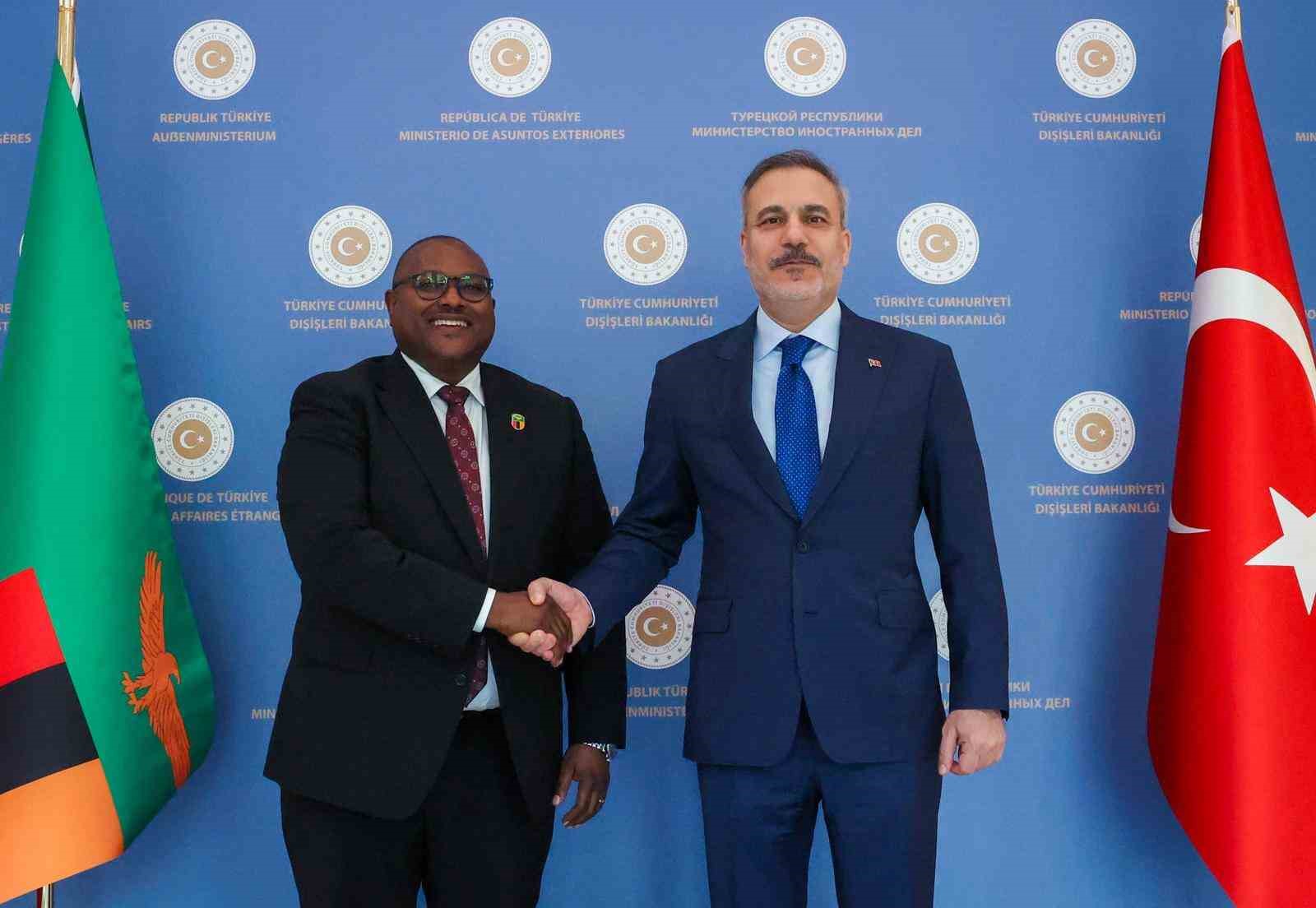 Bakan Fidan, Zambiya Dışişleri Bakanı Haimbe ile bir araya geldi
