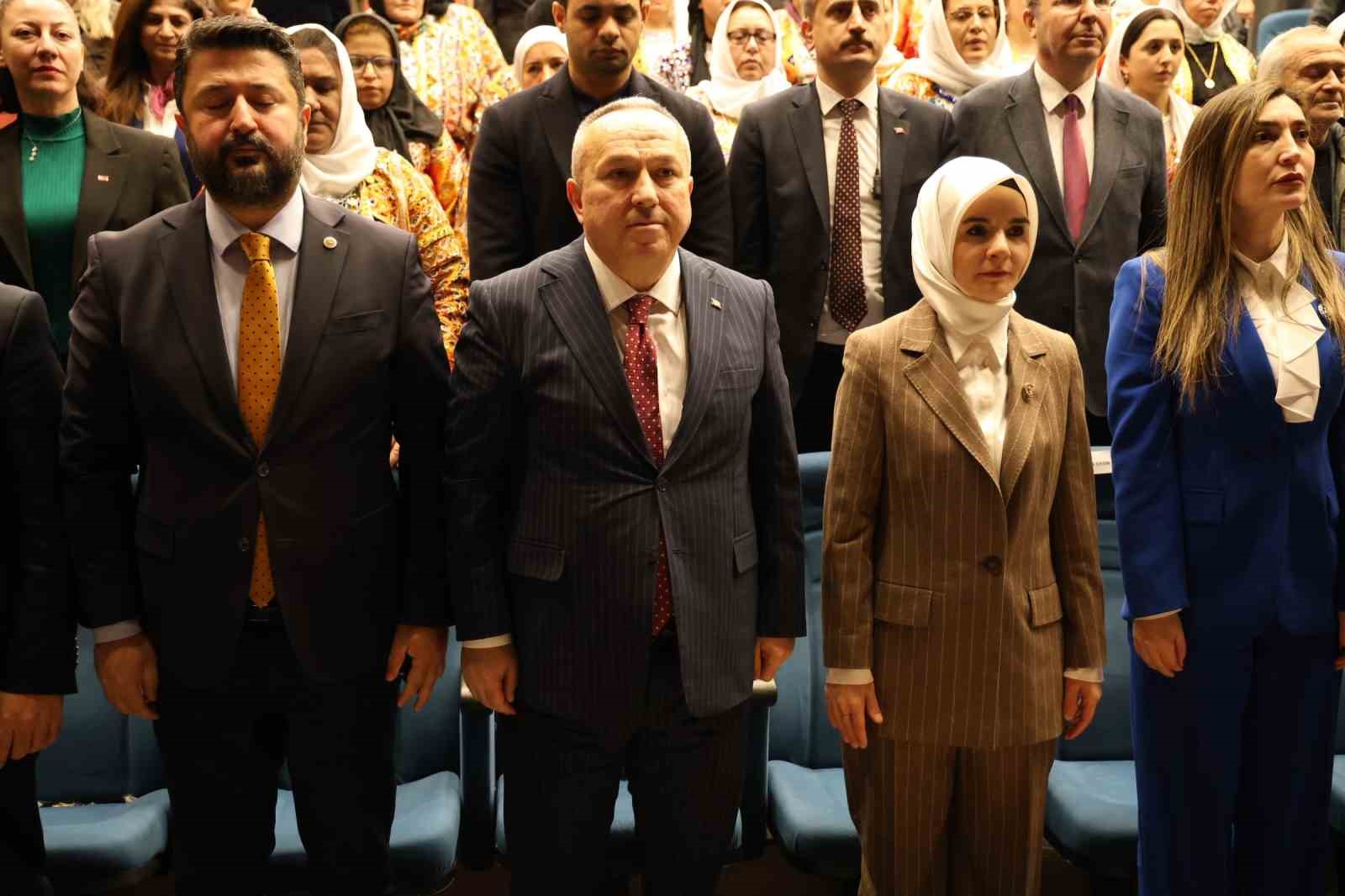 Bakan Göktaş: "2026-2035 yıllarını kapsayacak ’Aile ve Nüfus 10 Yılı’ dönemi başlıyor"
Bakan Göktaş: "2026-2035 yıllarını kapsayacak ’Aile ve Nüfus 10 Yılı’ dönemi başlıyor"