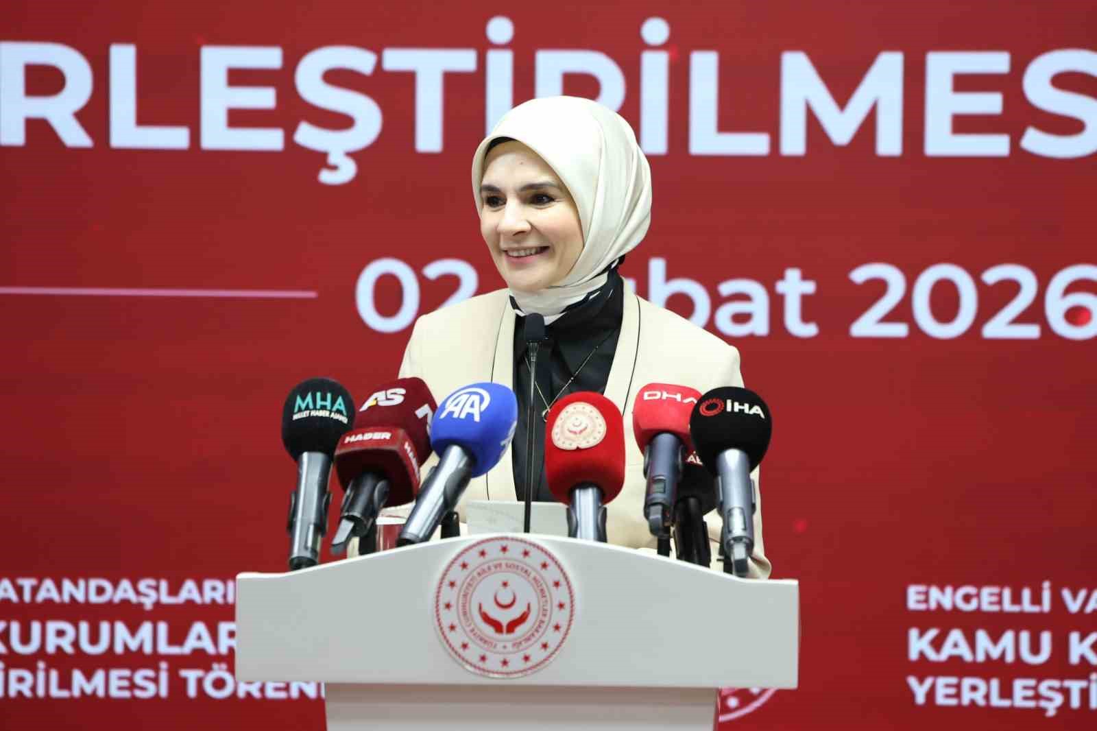 Bakan Göktaş açıkladı: EKPSS üzerinden bin 573 engelli vatandaş kamu kurumlarına yerleştirildi
Bakan Göktaş açıkladı: EKPSS üzerinden bin 573 engelli vatandaş kamu kurumlarına yerleştirildi