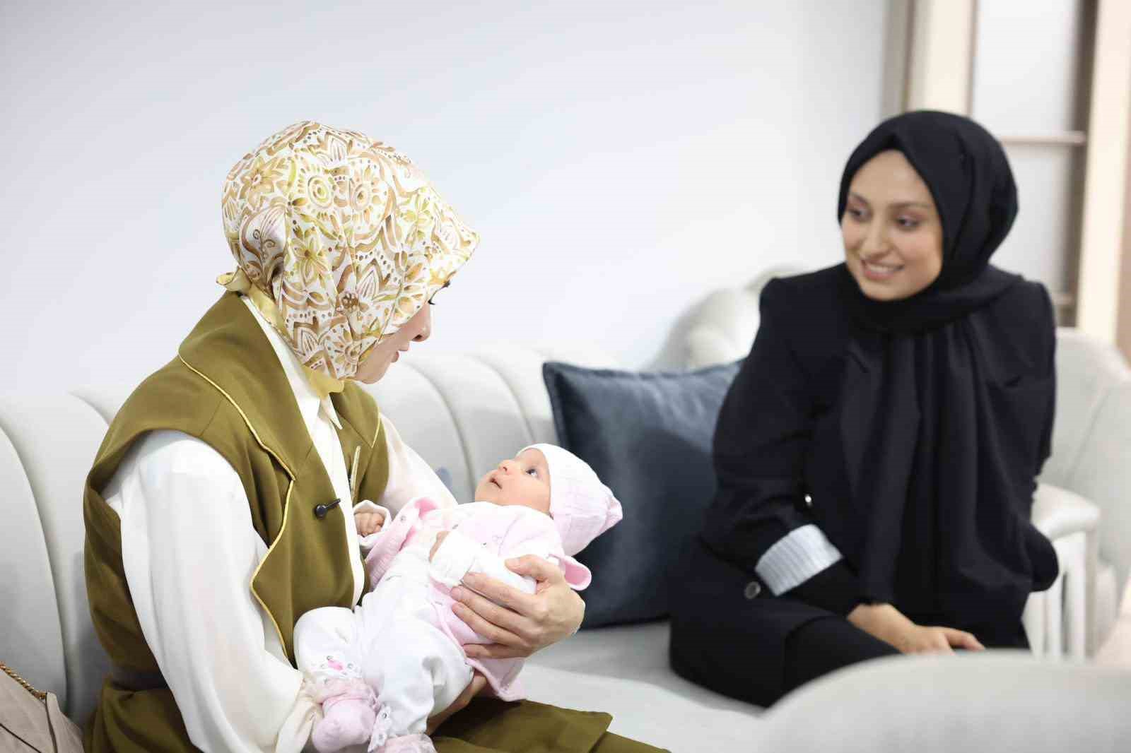 Bakan Göktaş, Aktaş ailesinin iftar sofrasına misafir oldu
