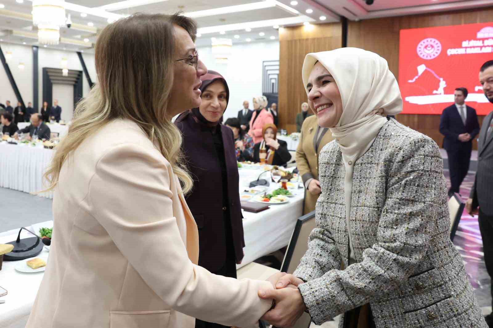 Bakan Göktaş: "Çocuklarımızı dijital dünyadaki zararlı içeriklerden korumak hepimizin ortak sorumluluğu"
