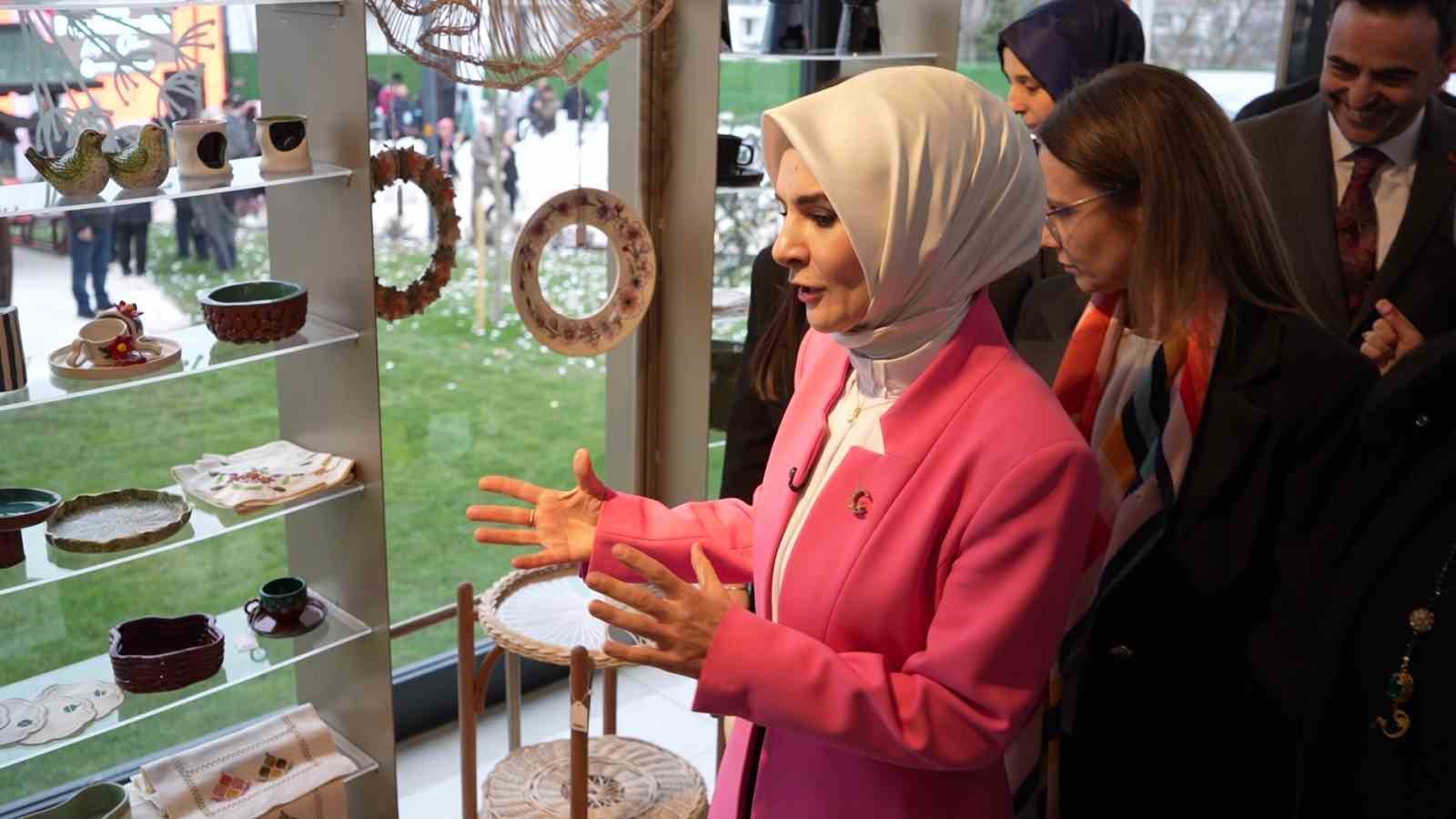 Bakan Göktaş: "Kadın emeği artık gizli kalmıyor"
