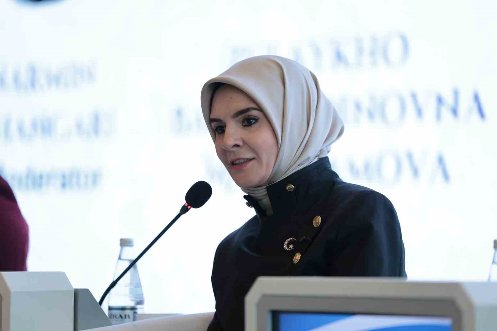 Bakan Göktaş: "Kadın girişimcilerin teknolojik ve dijital dönüşümünü desteklemek, bölgesel ve küresel öncelikler açısından stratejik bir yatırımdır"
