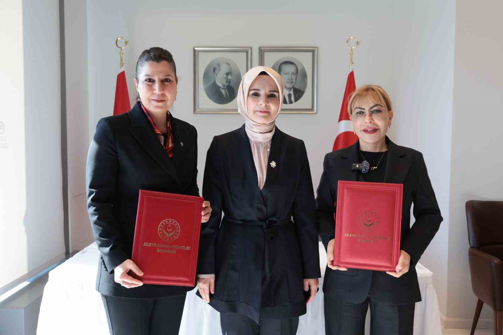 Bakan Göktaş: "Kadın ve erkek için fırsat eşitliğini esas alan iş ve satın alma uygulamalarını güçlendireceğiz"
