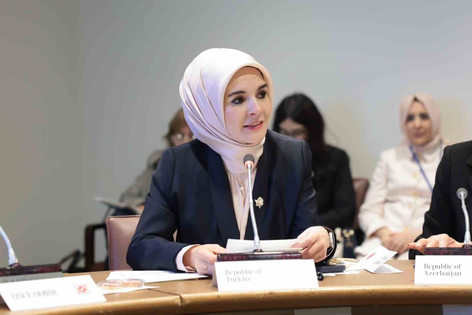 Bakan Göktaş: "Kadın ve erkek için fırsat eşitliğini esas alan iş ve satın alma uygulamalarını güçlendireceğiz"
