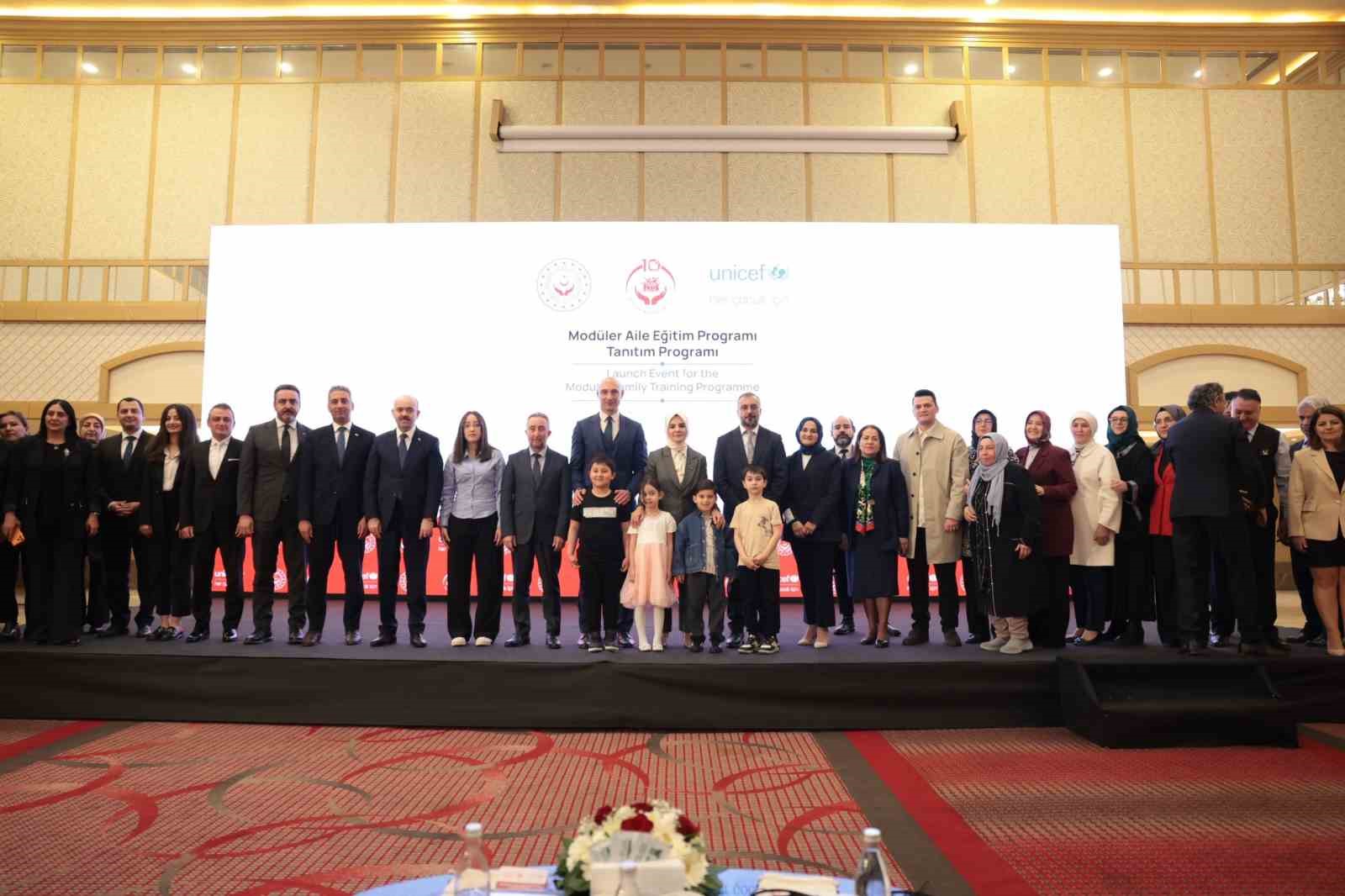 Bakan Göktaş: "(Kahramanmaraş’taki okul saldırısı) Süreç, ilgili tüm bakanlıklarımız tarafından yakından takip ediliyor"
