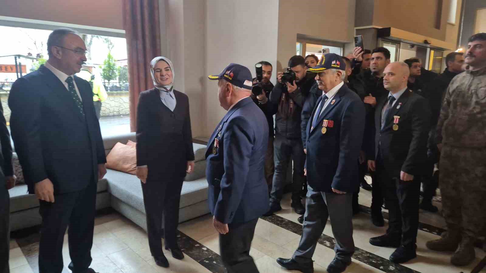 Bakan Göktaş Tekirdağ’da bayram programına katıldı
