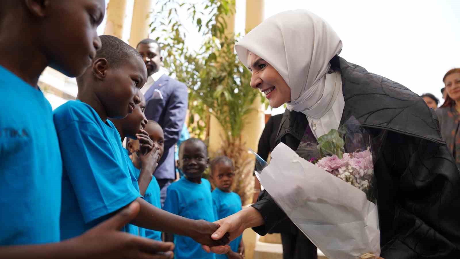 Bakan Göktaş: "Türkiye olarak sosyal hizmetler alanındaki tecrübemizi Senegal ile paylaşmaya hazırız"
