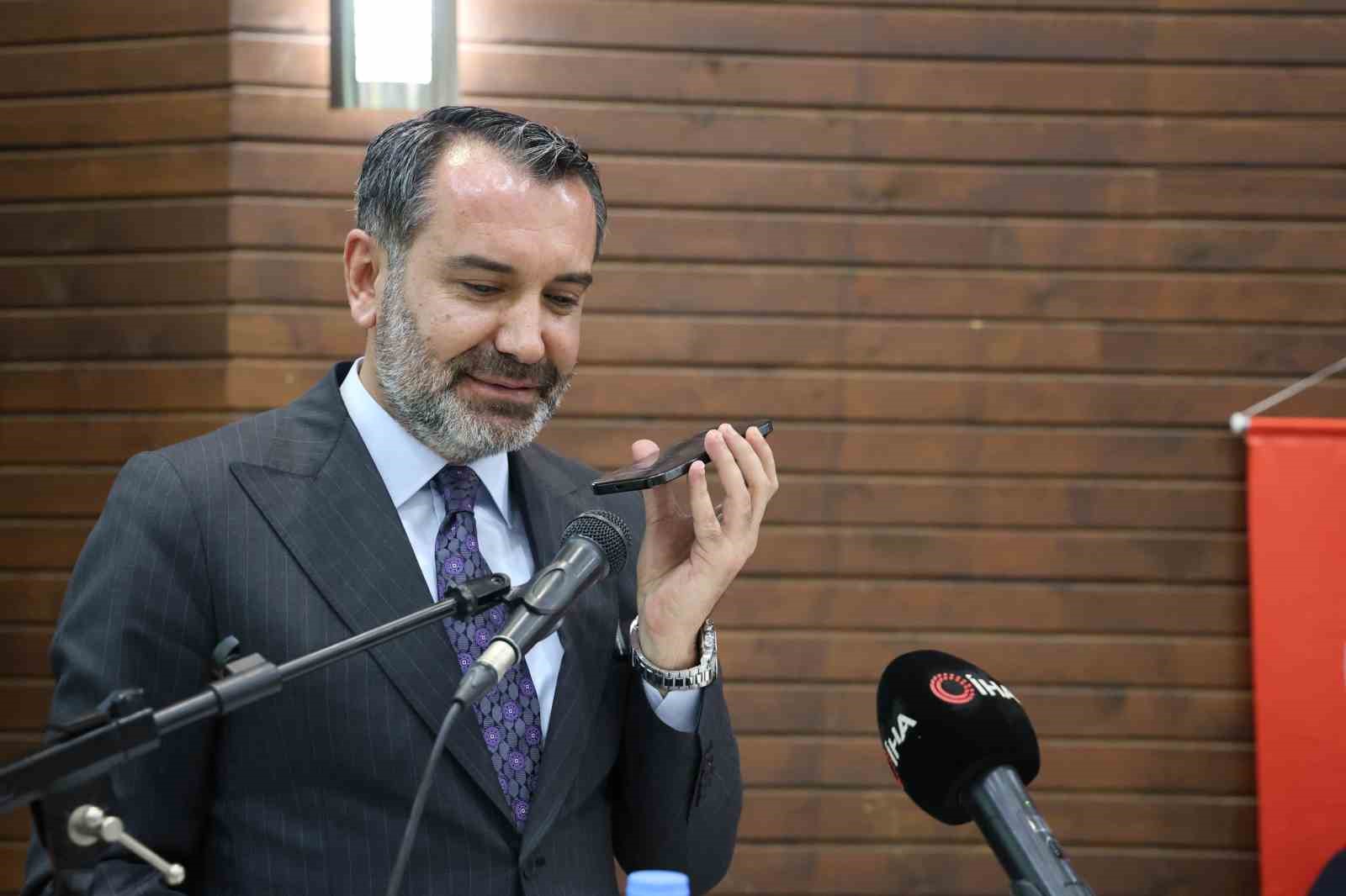 Bakan Göktaş’tan Elazığ’daki genç çiftlere sürpriz telefon: 51 milyon TL’lik dev destek
