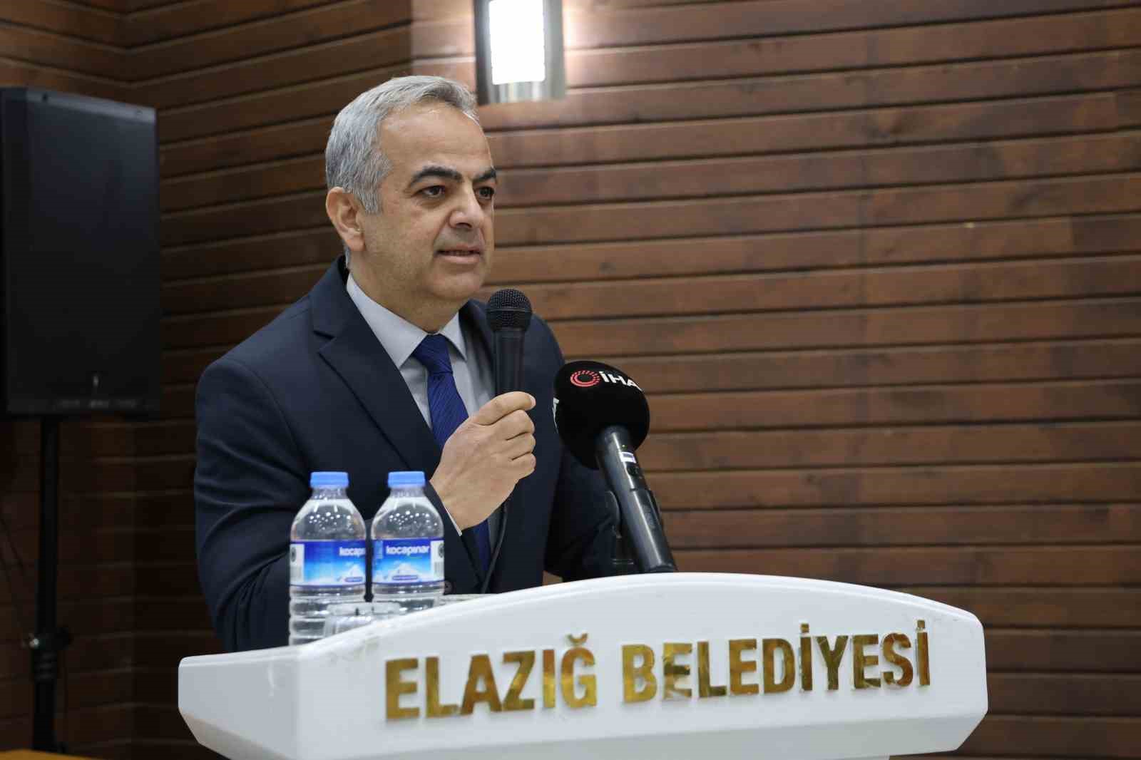 Bakan Göktaş’tan Elazığ’daki genç çiftlere sürpriz telefon: 51 milyon TL’lik dev destek
