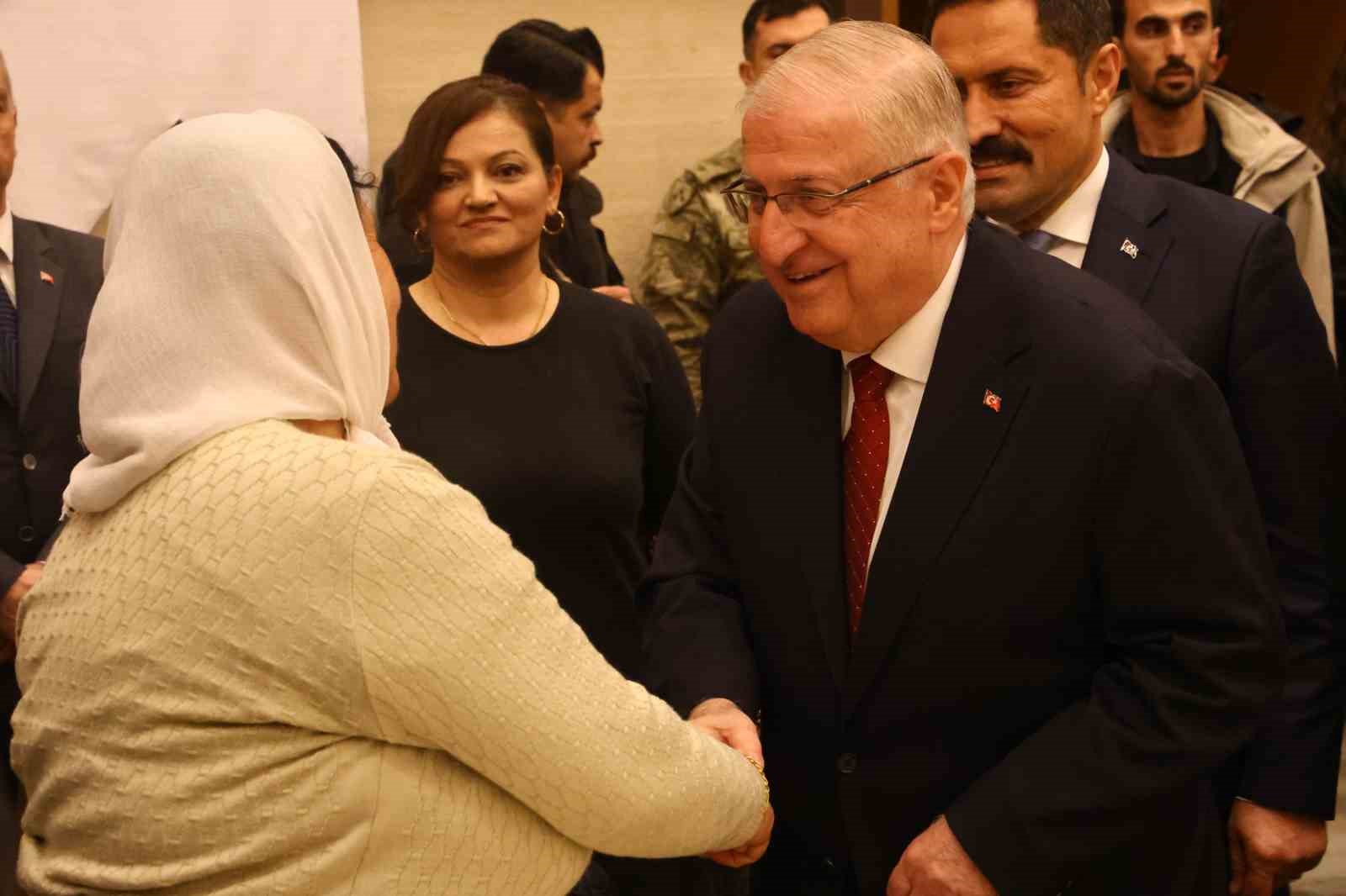 Bakan Güler: "Bu coğrafyada barışın teminatı, güvenliğin de en sağlam dayanaklarından biri olmaya devam edeceğiz"
