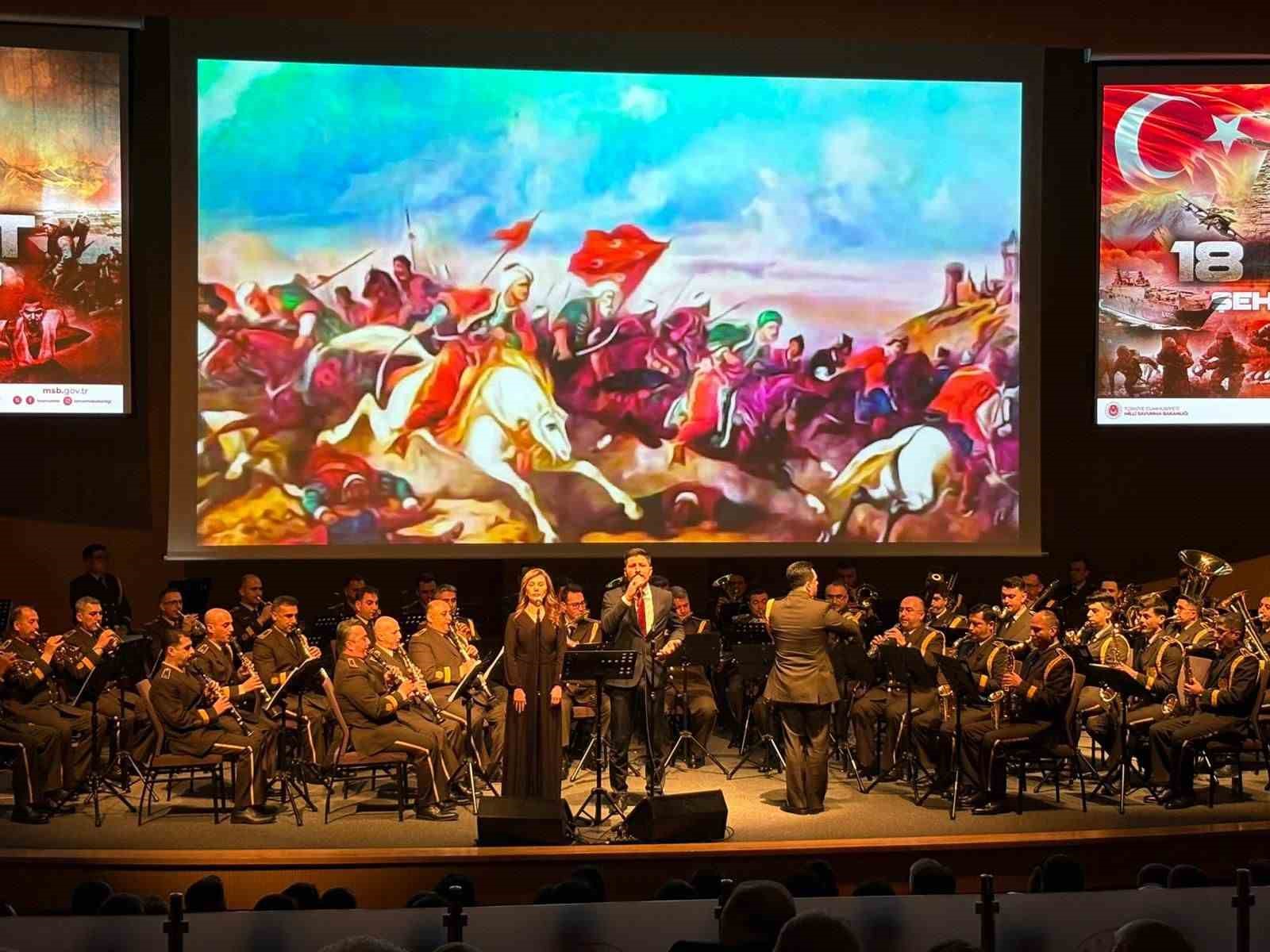 Bakan Güler: "Her türlü senaryoya karşı sahadaki birliklerimizi en iyi şekilde desteklemek en önemli görevlerimizden biridir"
