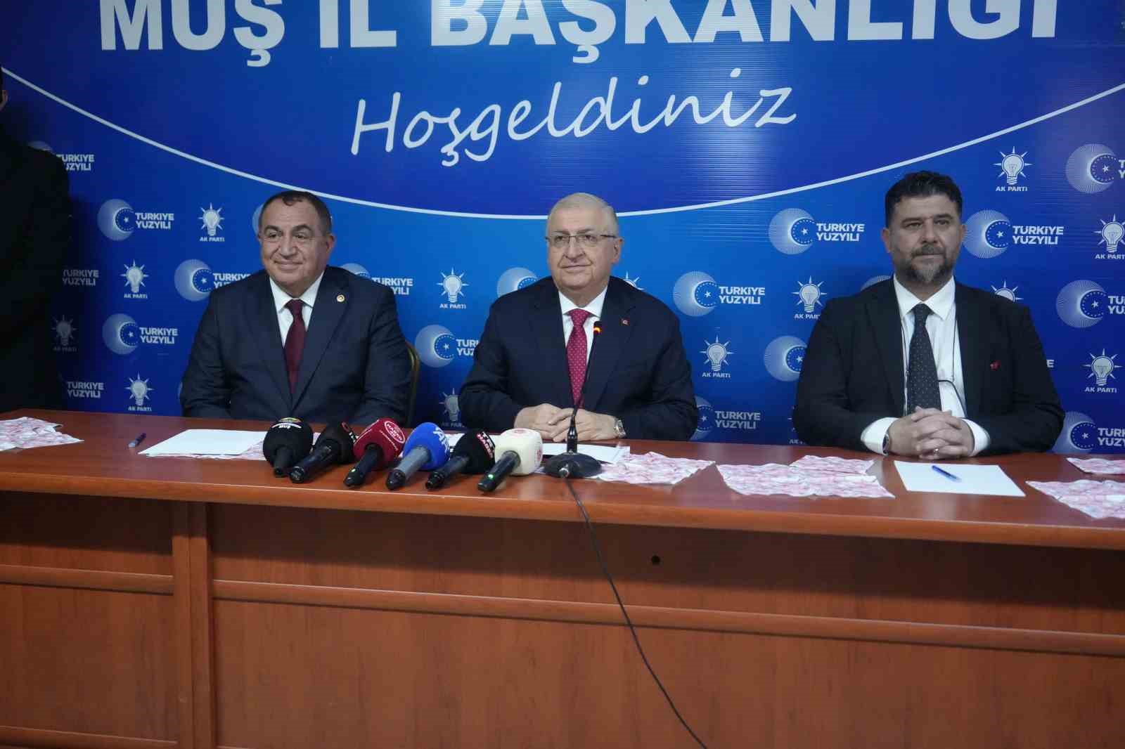 Bakan Güler: "Türkiye, çatışmanın değil barışın ve sağduyunun tarafında yer almaktadır"
