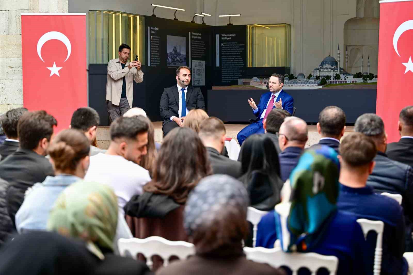 Bakan Gürlek Edirne’de gençlerle buluştu: "Adaleti hızlandırmak en büyük hedefimiz"
